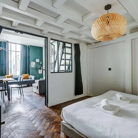 Stylish And Sunny 7bd With Garden For 17 Guests! Paris