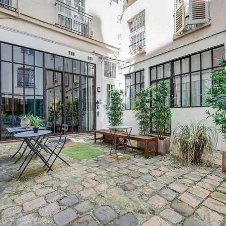 Stylish And Sunny 7bd With Garden For 17 Guests! Daire