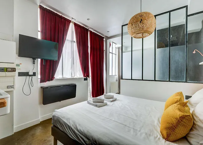 Lejlighed Stylish And Sunny 7bd With Garden For 17 Guests!