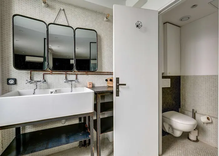 Stylish And Sunny 7bd With Garden For 17 Guests! Paris