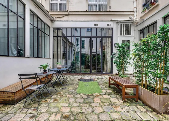 Lejlighed Stylish And Sunny 7bd With Garden For 17 Guests! Paris