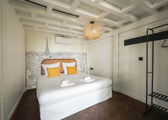 Stylish And Sunny 7bd With Garden For 17 Guests! Lejlighed