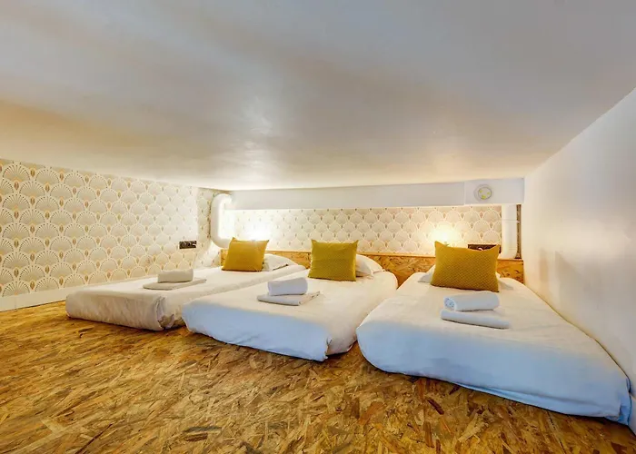 Lejlighed Stylish And Sunny 7bd With Garden For 17 Guests! Paris