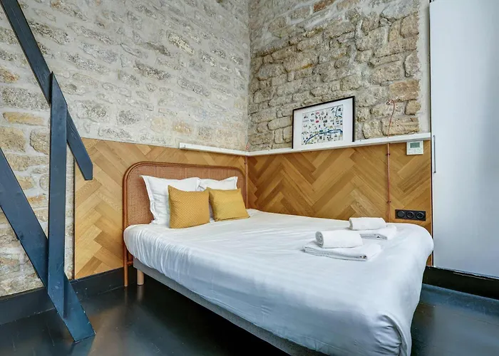 Stylish And Sunny 7bd With Garden For 17 Guests! Lejlighed Paris
