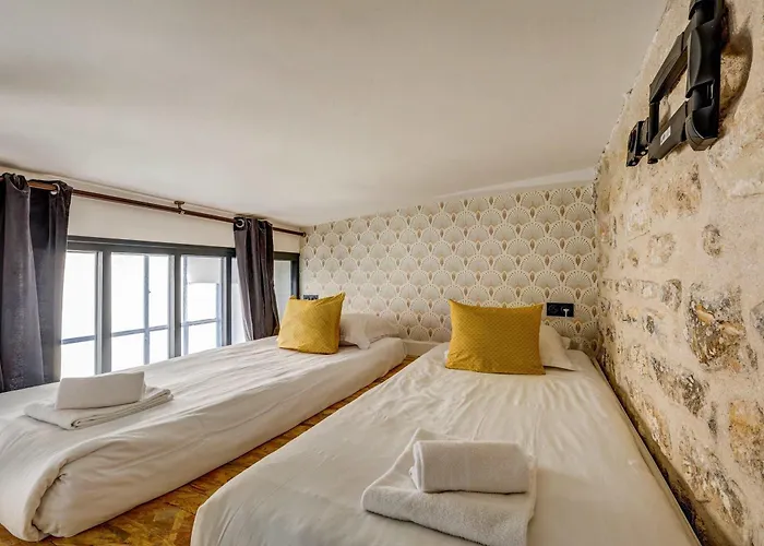 Lejlighed Stylish And Sunny 7bd With Garden For 17 Guests! Paris